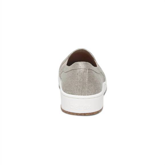 NEW AETREX women's cameron slip on shoes in taupe - Picture 3 of 4